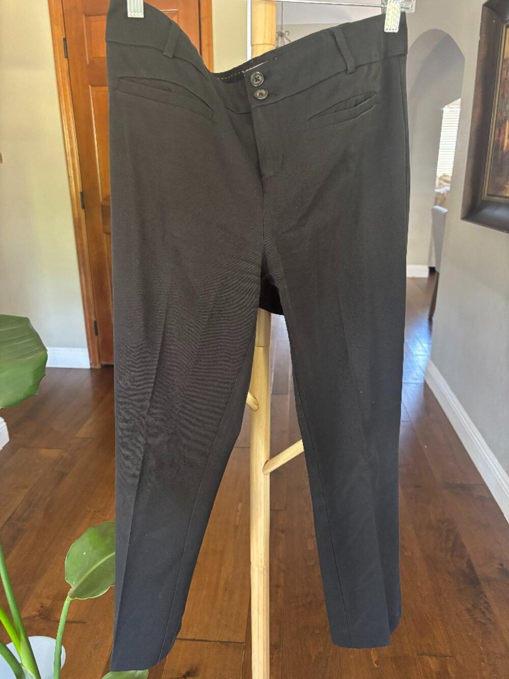 Anthropologie Essential Slim Black Crop Trouser Double Button V Waist Size 8